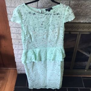 Tahari peplum cocktail dress 14 green